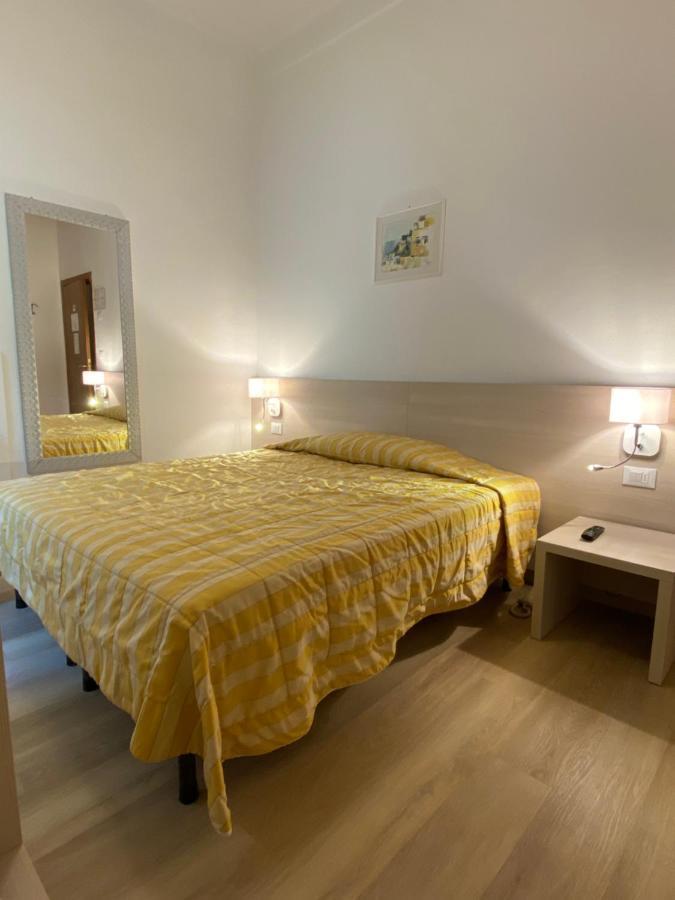 Hotel Rio Alassio Extérieur photo