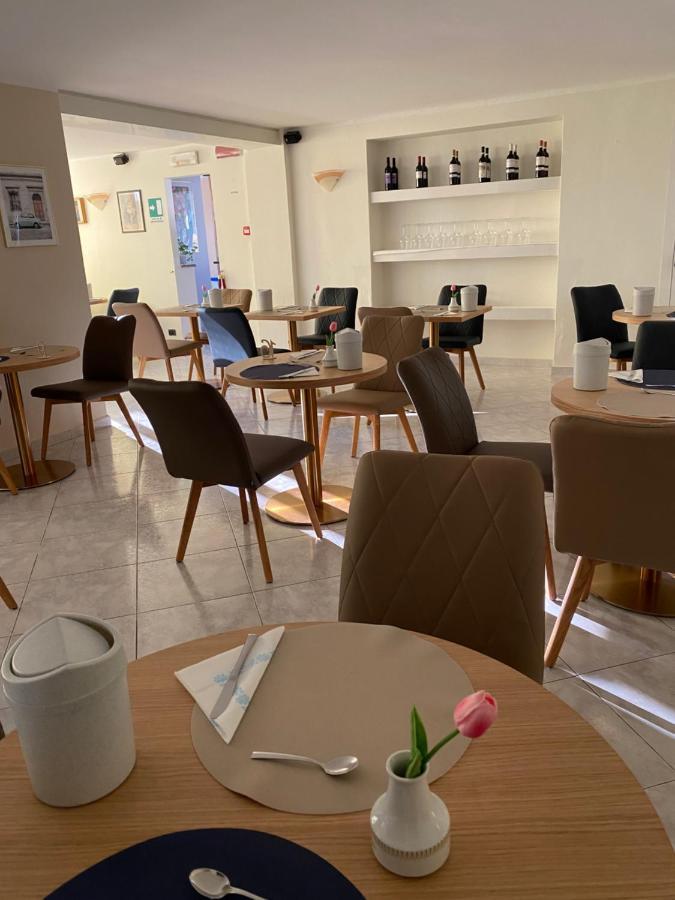 Hotel Rio Alassio Extérieur photo