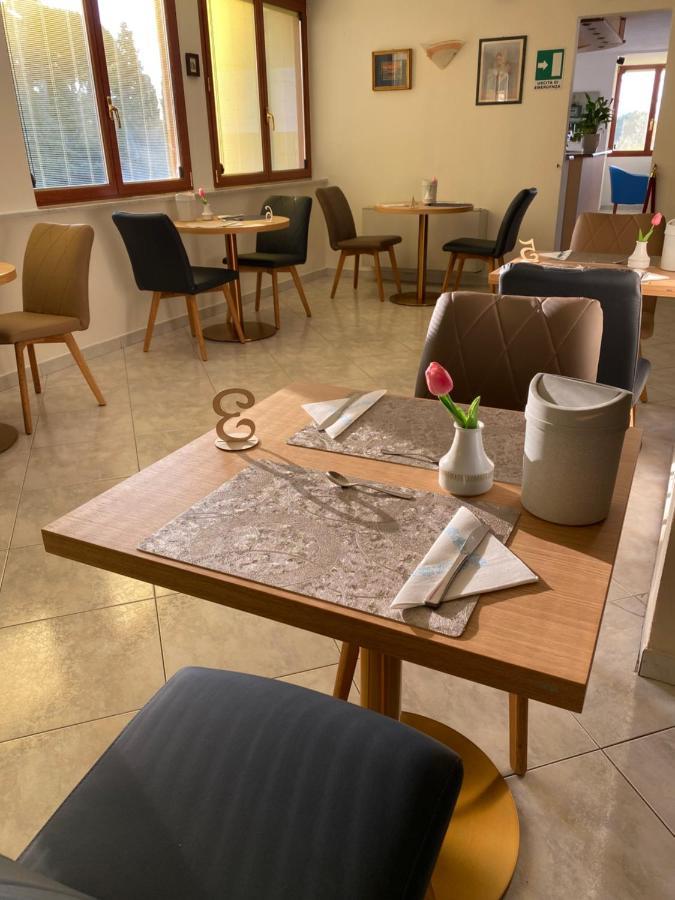 Hotel Rio Alassio Extérieur photo