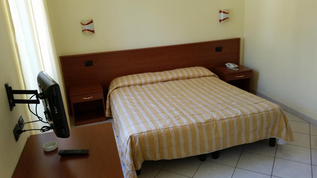 Hotel Rio Alassio Extérieur photo